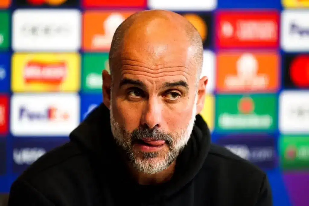 Guardiola, le visage de la défense de Manchester City