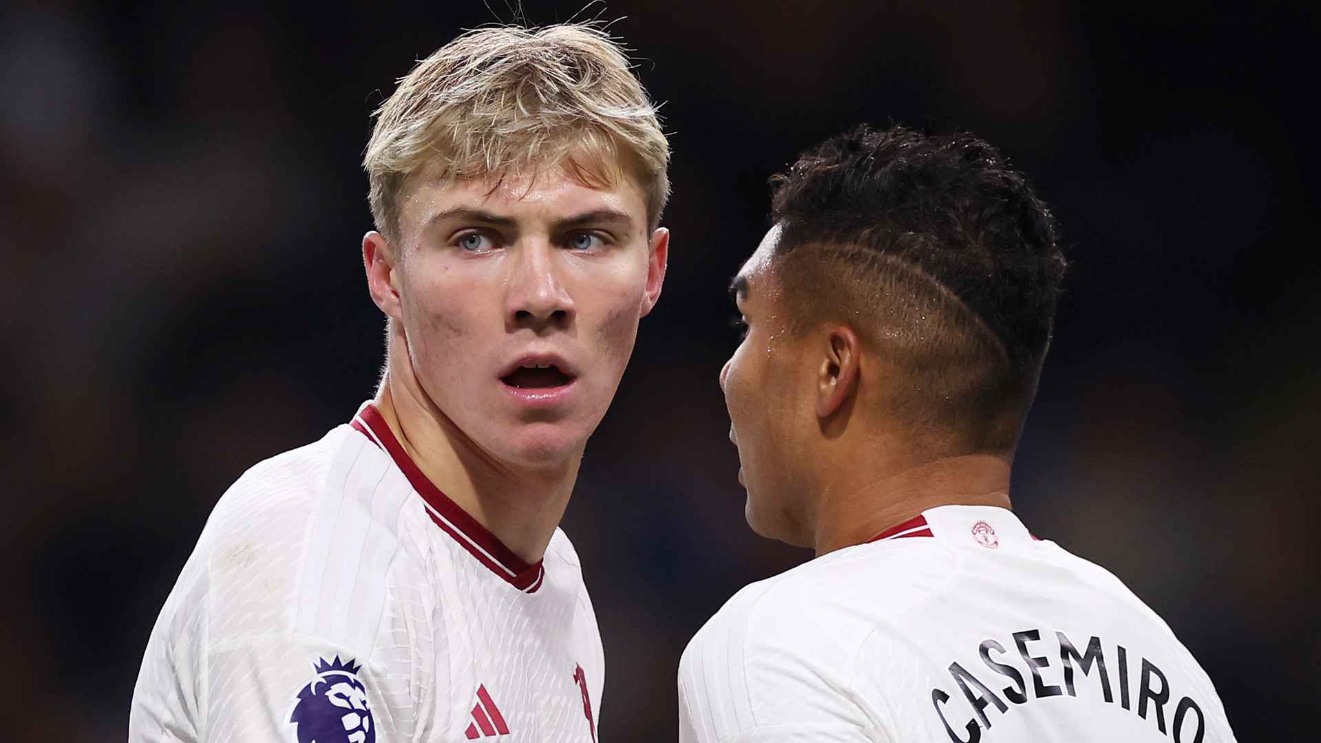 holjlund et casemiro a united