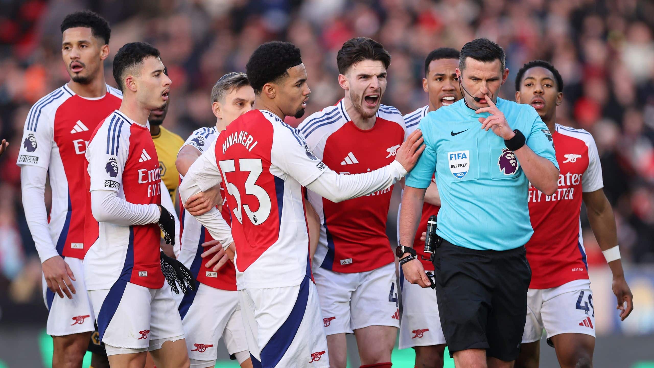 myles lewis skelly apres le rouge recu de micheal oliver