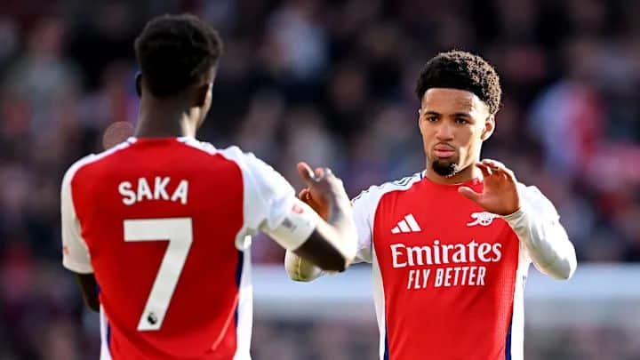 saka et nwaneri l'avenir offensif d'arsenal