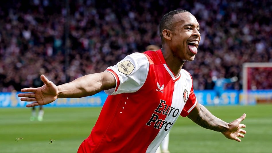 Igor Paixão ouvre le score à la 4e minute de jeu!