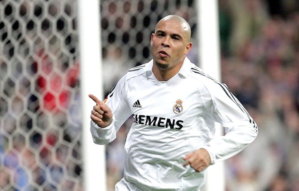 Karim Benzema opte plutôt pour Ronaldo Nazário pour le titre de meilleur joueur de tous les temps!