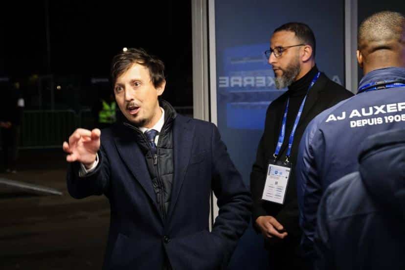 Pablo Longoria n'a pas mâché ses mots envers les arbitres après la lourde défaite contre Auxerre.