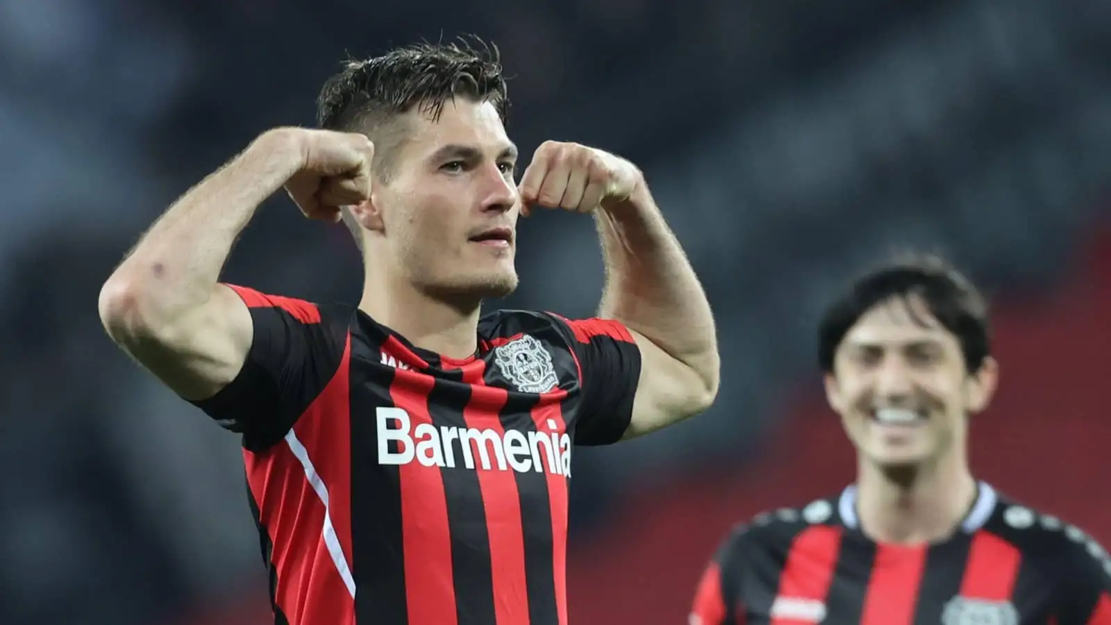 Patrik Schick sauve le Bayer Leverkusen grâce à un but dans les dernières minutes de jeu.