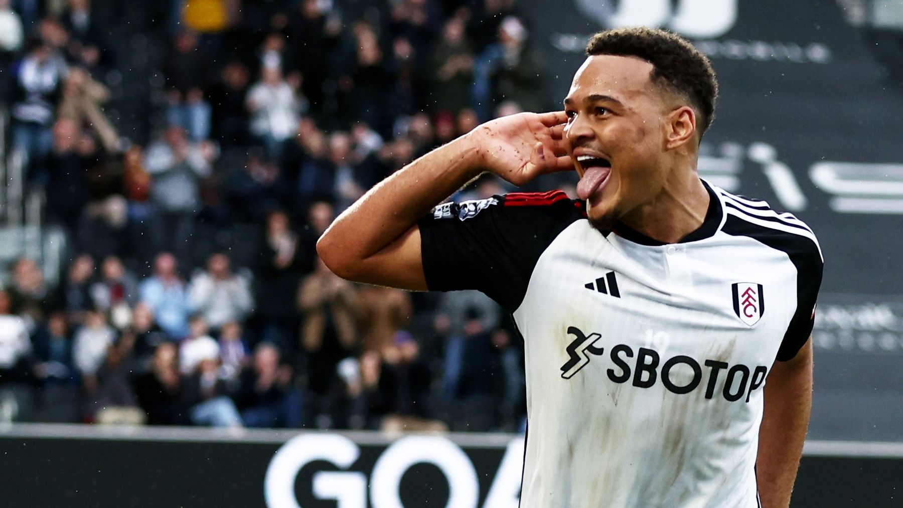 En Ligue Europa, Muniz a marqué le premier but de Fulham face à Tottenham.