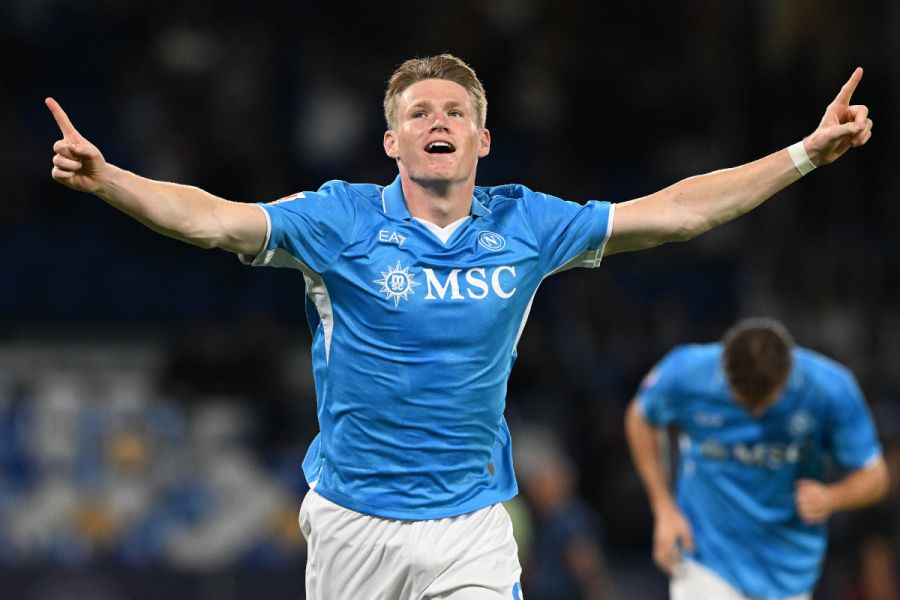 De nombreux spécialistes pensent que Manchester United a fait une bourde en laissant McTominay partir à Naples.