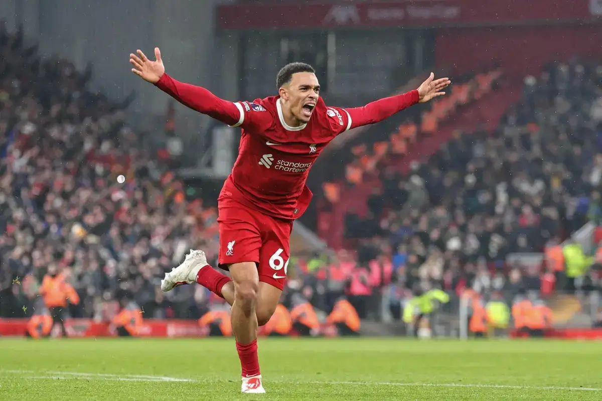 Trent Alexander-Arnold, l'un des latéraux inversés des Reds.