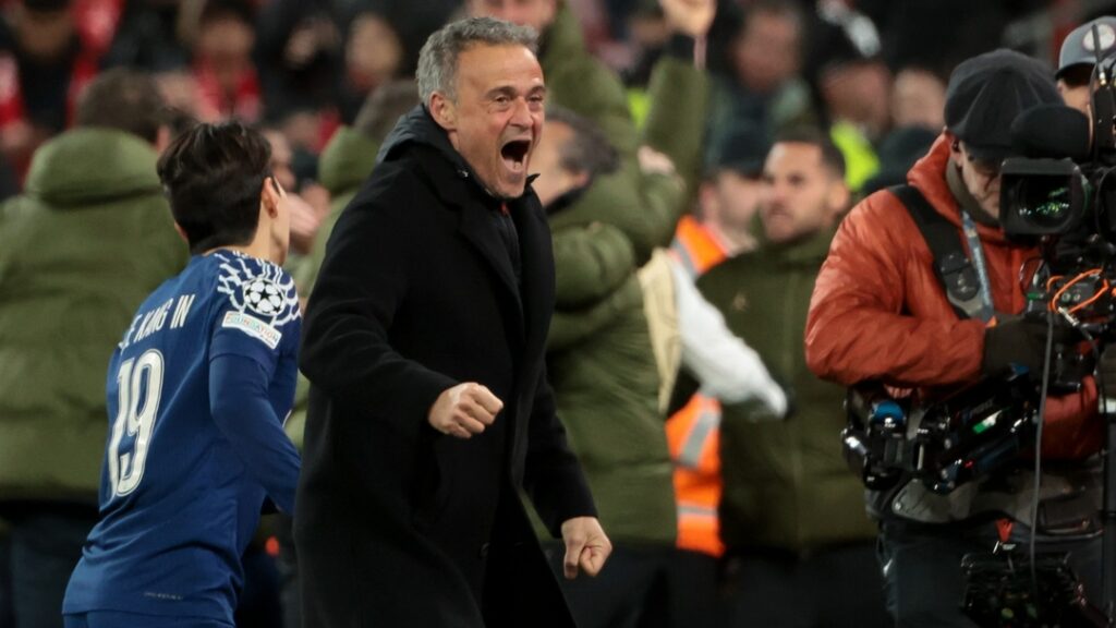 touche Luis Enrique