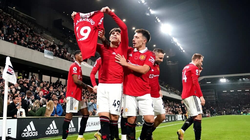 Manchester United, Garnacho, seule étincelle