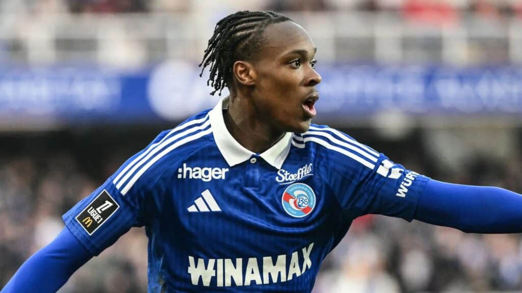 Emanuel Emegha, également dans le viseur de Chelsea