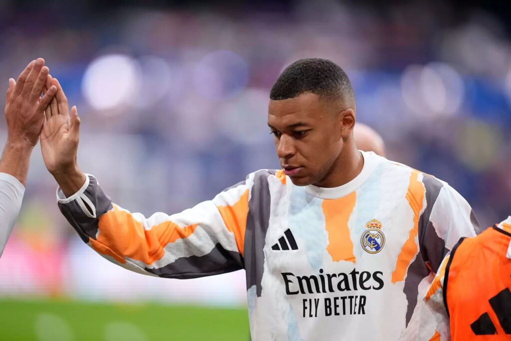Fiévreux et affaibli, Mbappé a été contraint de déclarer forfait face à Al-Hilal