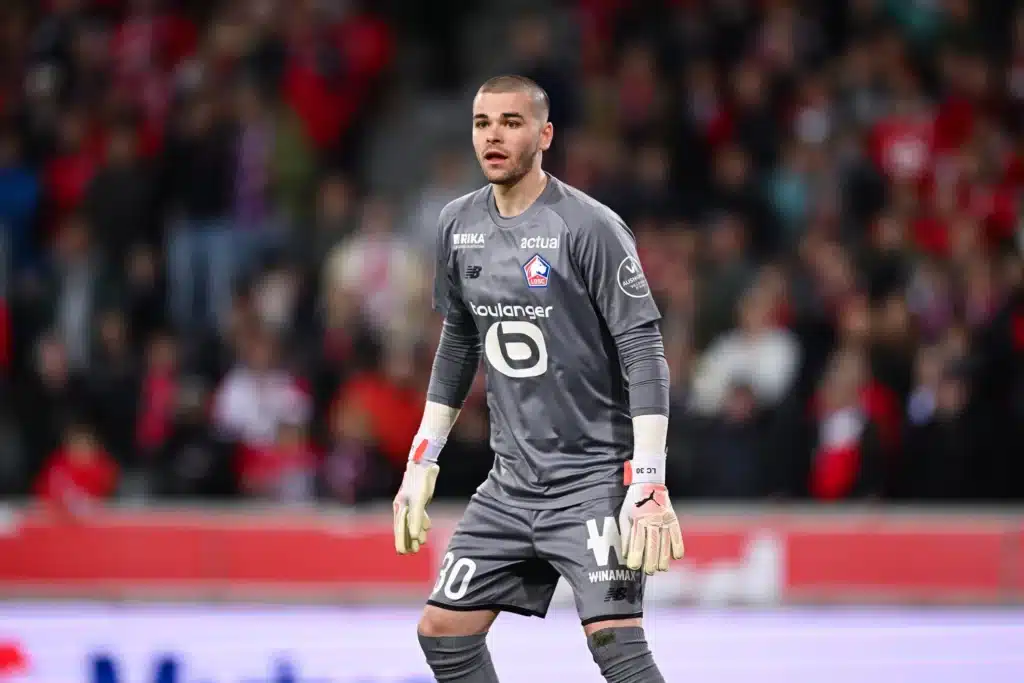 Lucas Chevalier, un profil plus adapté au projet parisien 