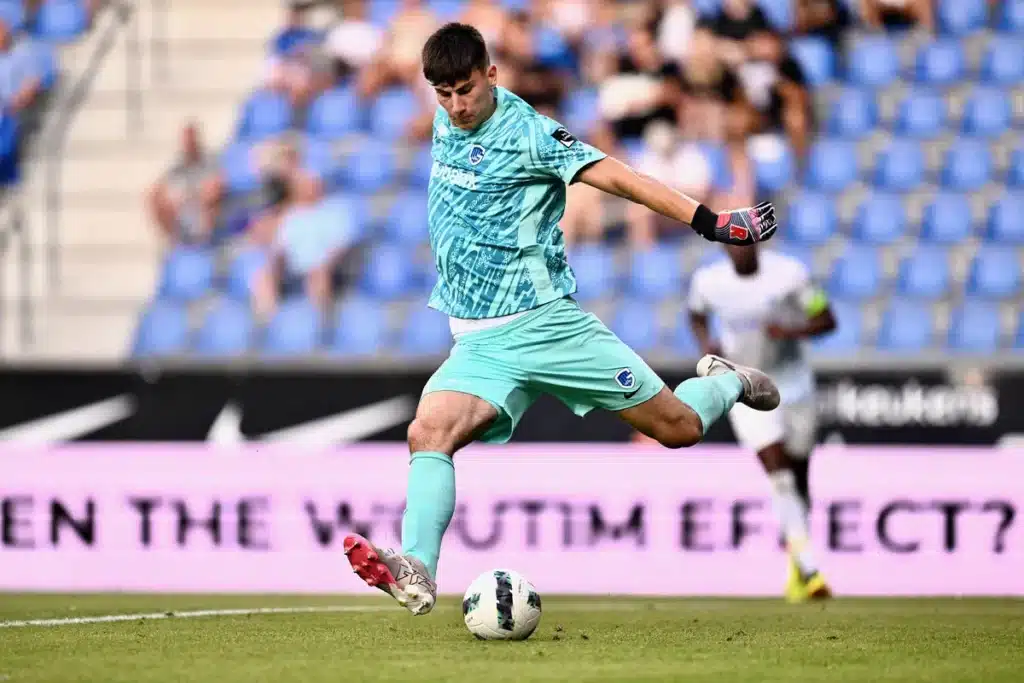 Mike Penders, une recrue qui reflète le projet multi-club