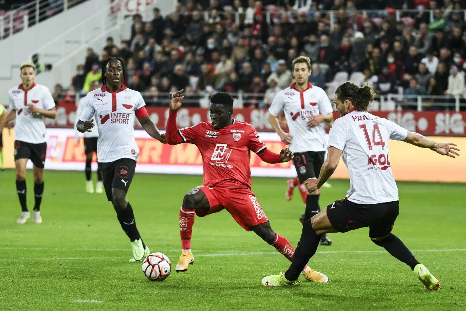 Younoussa match de foot