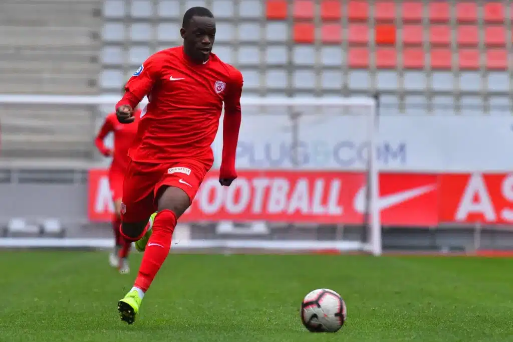 en Ligue 2, Mons Bassouamina n’a pas entièrement répondu aux attentes